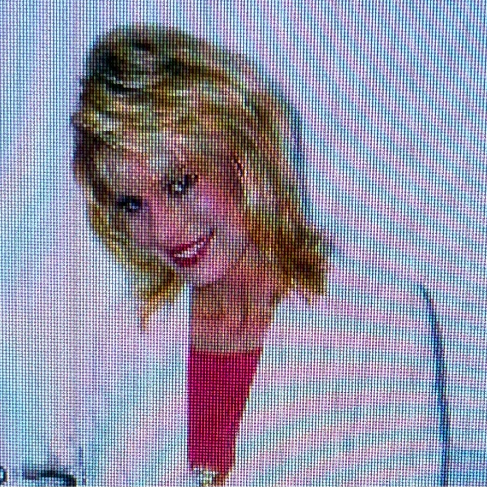 Meet your Posher, Sandi